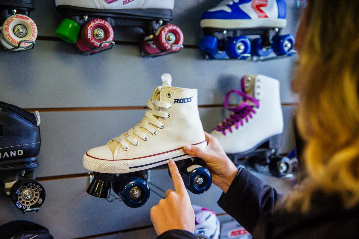 patin a roulettes commerce wheeling shop parentis