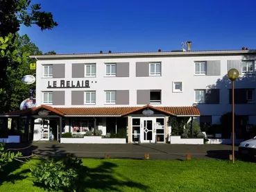Hotel-le-relais2-2 Hotel-le-relais2-2