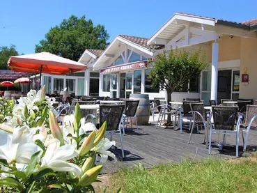 Au P'Tit Creux resto terrasse Au P'Tit Creux resto terrasse