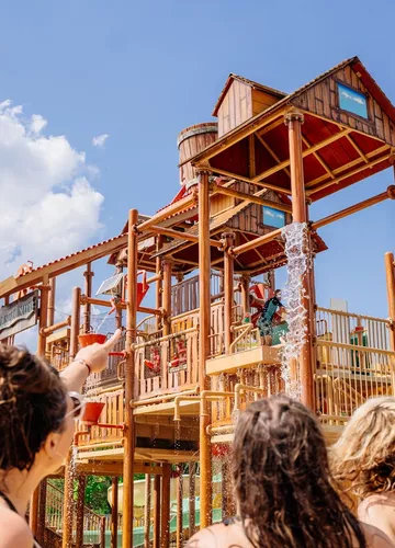 attraction-aquatique-camping-rive.jpg attraction-aquatique-camping-rive.jpg