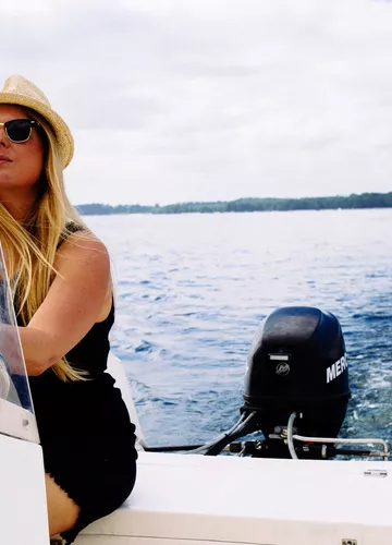 Bateau sur les lacs Bateau sur le lac