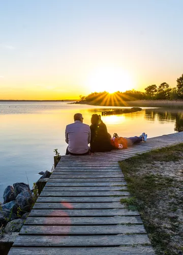 Lac de Biscarrosse-Parentis Coucher de soleil en amoureux sur le lac de Parentis
