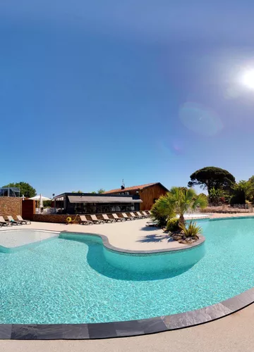 Piscine les oréades Domaine les Oréades à Sanguinet