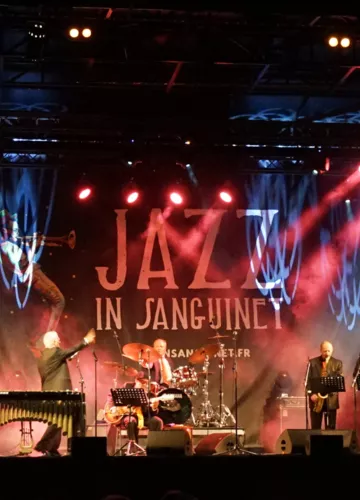 scene-principale-jazz-in-sanguinet.png scene-principale-jazz-in-sanguinet.png