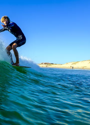 surf-vague-biscarrosse.jpg surf-vague-biscarrosse.jpg