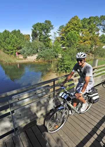 Pistes cyclables Biscarrosse La vélodyssée passe par Bisca Grands Lacs