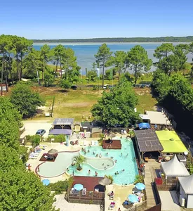 piscine-camping-le-lac-de-sanguinet-lac-de-cazaux-sanguinet-19000 piscine-camping-le-lac-de-sanguinet-lac-de-cazaux-sanguinet-19000