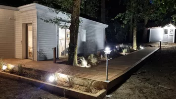 08-FOUR côté Jardin nuit 01 08-FOUR côté Jardin nuit 01