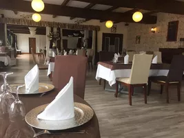 Lakeside hotel-parentis-resto Lakeside hotel-parentis-resto