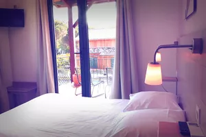 hotel-cote-et-lac-bisca-chambre-double hotel-cote-et-lac-bisca-chambre-double