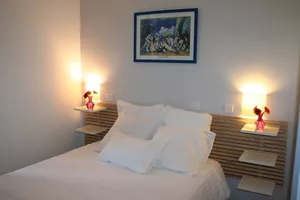hotel-les-italiens-2 hotel-les-italiens-2