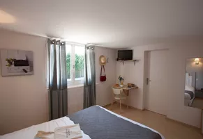 hotel-la-ferme-d-en-chon-chambre-double-bisca hotel-la-ferme-d-en-chon-chambre-double-bisca