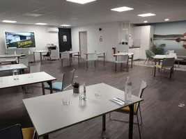 La Hugotière intérieursalle4 La Hugotière intérieursalle4
