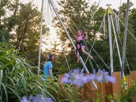 camping-biscarrosse-trampoline-la rive-ciela-village 2 camping-biscarrosse-trampoline-la rive-ciela-village 2