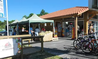 Les Ecureuils-fruits Les Ecureuils-fruits