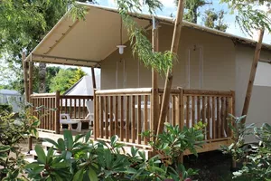 Lodge Luxe Lodge Luxe