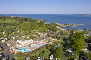 Camping vue aérienne Camping vue aérienne