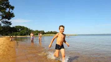acces-direct-lac-camping-le-lac-de-sanguinet-lac-de-cazaux-sanguinet-2 acces-direct-lac-camping-le-lac-de-sanguinet-lac-de-cazaux-sanguinet-2