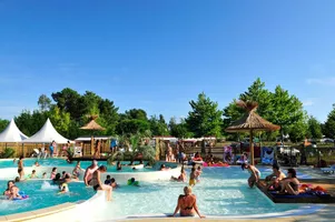 camping-piscine-chauffee (2) camping-piscine-chauffee (2)