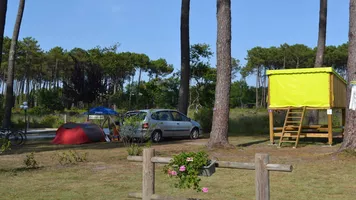 camping-les-echasses-emplacement camping-les-echasses-emplacement