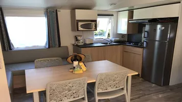 camping-les-echasses-int2 camping-les-echasses-int2