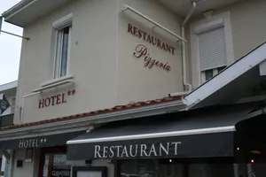 IMG_9690 (1) IMG_9690 (1)